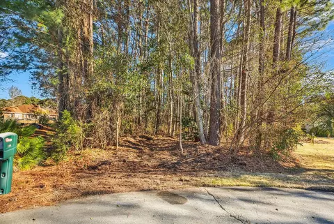 513 Reedy River Rd, Myrtle Beach, SC 29588