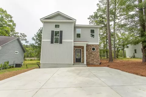 2212 Dykman Cir, Little River, SC 29566