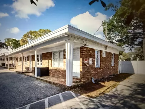 706 Mitchell Dr, Myrtle Beach, SC 29577