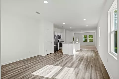 453 Castillo Dr, Loris, SC 29569 photo 6