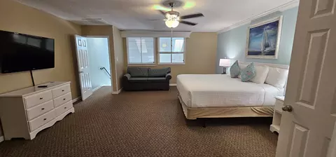 Bedroom - 223 Double Eagle Dr, Myrtle Beach, SC 29575 photo 1 of 5