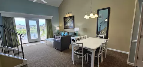 Dining - 223 Double Eagle Dr, Myrtle Beach, SC 29575 photo 2 of 2