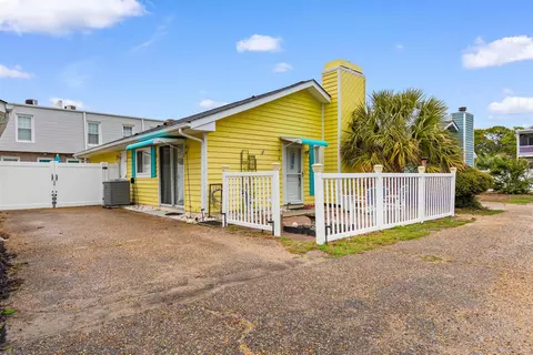 700 28th Ave S, North Myrtle Beach, SC 29582