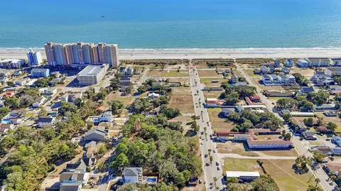 510 30th Ave S, Atlantic Beach, SC 29582