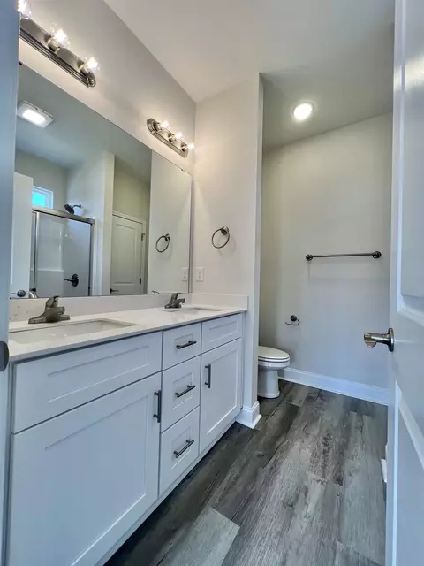 Bath - 1204 Log Cabin Rd, Loris, SC 29569 photo 1 of 3