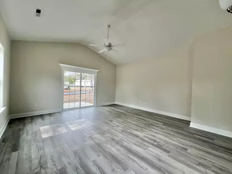 Living - 1025 Flag Patch Rd, Loris, SC 29569 photo 3 of 3