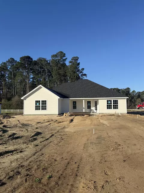 Exterior - 370 Three Curve Rd, Loris, SC 29569 photo 3 of 6