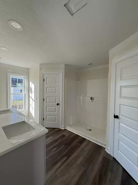 Bath - 370 Three Curve Rd, Loris, SC 29569 photo 1 of 5