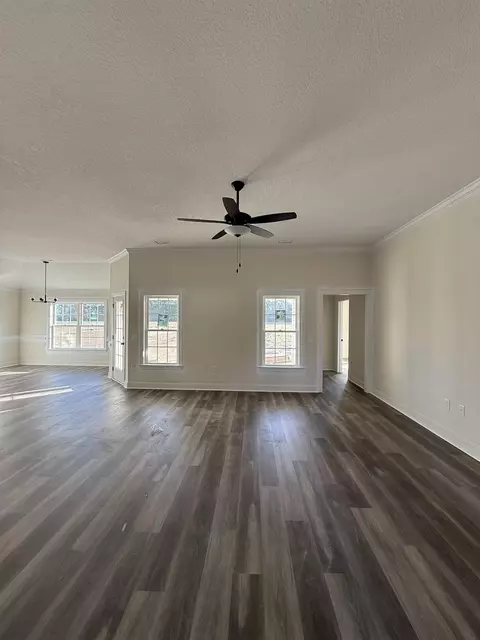 Living - 370 Three Curve Rd, Loris, SC 29569 photo 1 of 4
