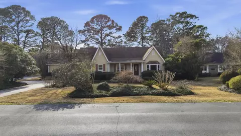 1787 Baytree Ln, Surfside Beach, SC 29575