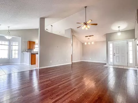 Living - 199 Sugar Mill Loop, Myrtle Beach, SC 29588 photo 4 of 8