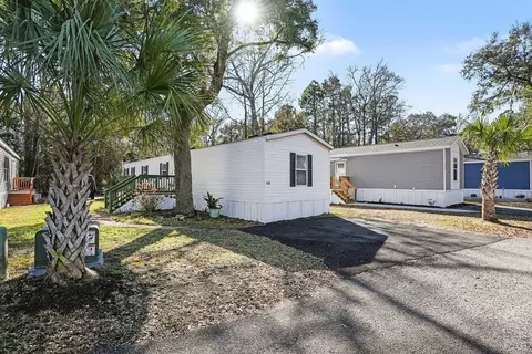 527 Key Largo Ave, Murrells Inlet, SC 29576