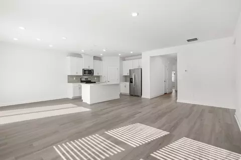 1024 Lauryn Oak Loop, Longs, SC 29568 photo 9