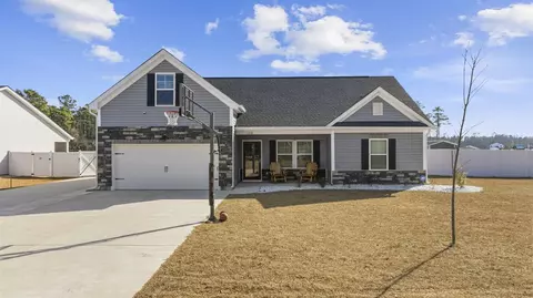 1010 Log Cabin Rd, Loris, SC 29569