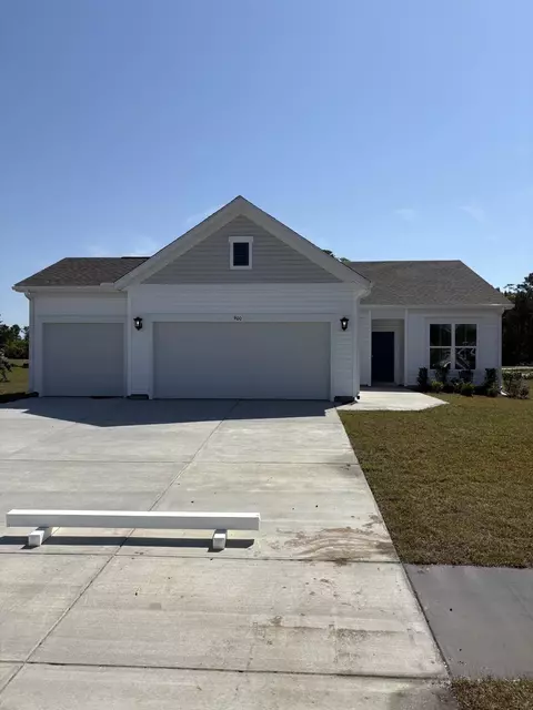 900 Inlet Keys St, Murrells Inlet, SC 29576
