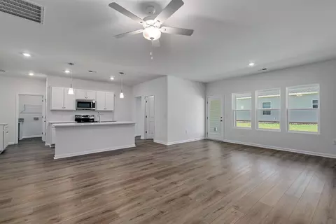Living - 159 Bolsin Ct, Conway, SC 29526 photo 3 of 4