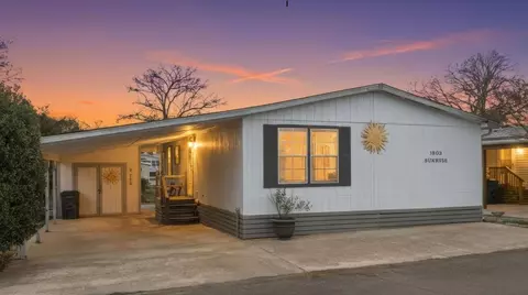 1802 Sunrise Dr, Surfside Beach, SC 29575