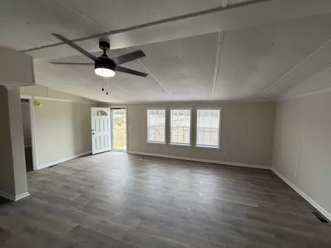 118 Nell Ct, Loris, SC 29569 photo 4
