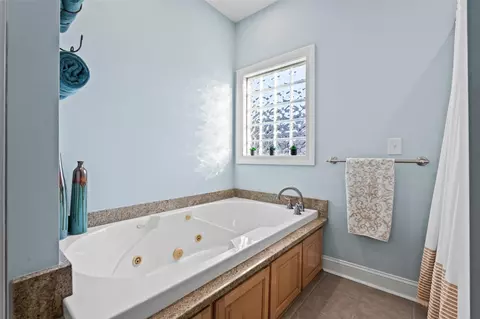 Bath - 112 Par Away Ct, Longs, SC 29568 photo 2 of 5