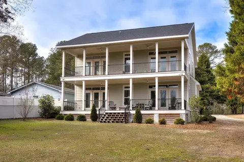 2475 Clubhouse Rd, Summerton, SC 29148