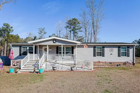 Exterior - 6773 Hampton Rd, Conway, SC 29527 photo 2 of 8