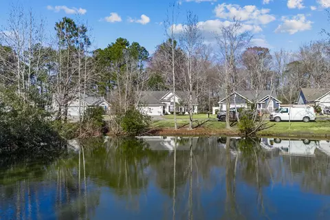 View/Area - 180 Clovis Cir, Myrtle Beach, SC 29579 photo 5 of 7