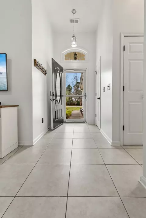 Entry Way - 180 Clovis Cir, Myrtle Beach, SC 29579 photo 2 of 4