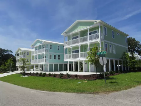 280 19th Ave S #B, Myrtle Beach, SC 29577