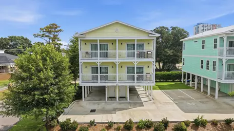 290 19th Ave S #B, Myrtle Beach, SC 29577