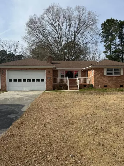 4625 Graham St, Loris, SC 29569