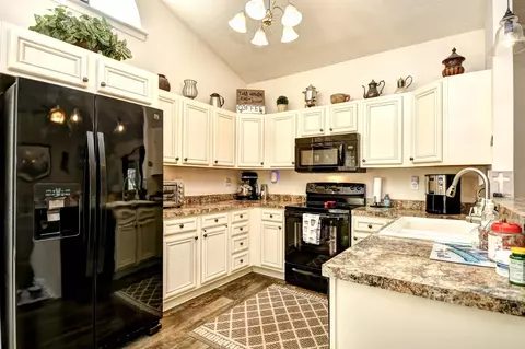 Kitchen - 240 Foxpath Loop, Myrtle Beach, SC 29588 photo 1 of 2