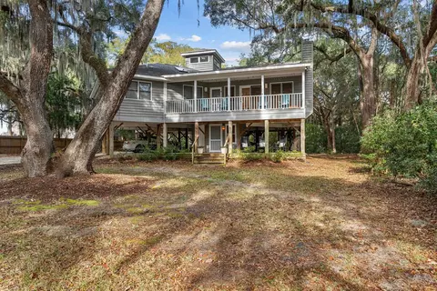 187 Alston Rd, Pawleys Island, SC 29585