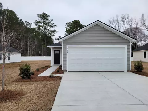 211 Birchwood Dr, Longs, SC 29568