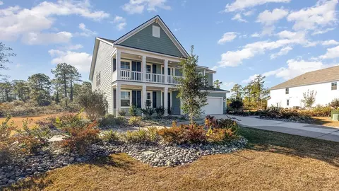 7041 Cinnamon Dr, Conway, SC 29526