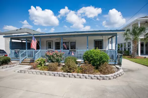 1606 Hillside Dr S, North Myrtle Beach, SC 29582
