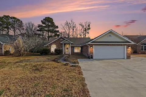 4602 Mandi Ave, Little River, SC 29566