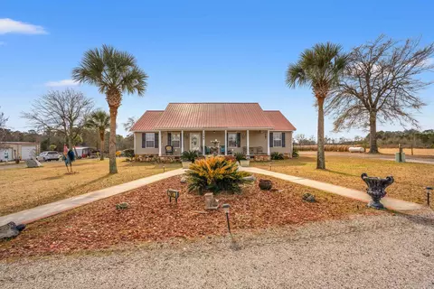 795 Dog Bluff Rd, Galivants Ferry, SC 29544