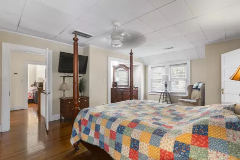 Bedroom - 1006 10th Ave, Conway, SC 29526 photo 2 of 5