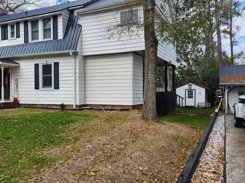Exterior - 1006 10th Ave, Conway, SC 29526 photo 2 of 9