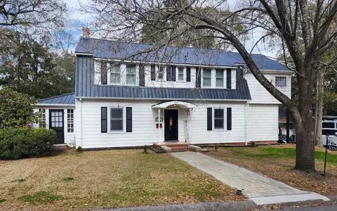 1006 10th Ave, Conway, SC 29526