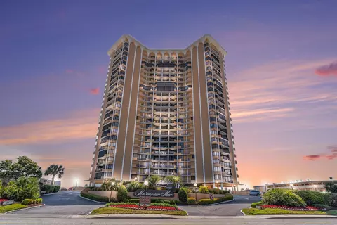 9650 Shore Dr #607, Myrtle Beach, SC 29572