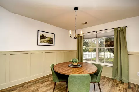 Dining - 2089 Haystack Way, Myrtle Beach, SC 29579 photo 3 of 3