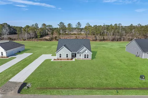 128 Furnies Pl, Loris, SC 29569