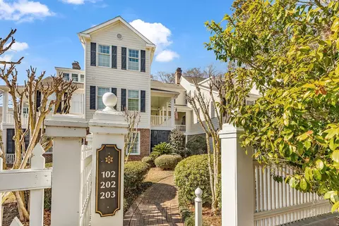1970 Governors Landing Dr #202 C-1, Murrells Inlet, SC 29576