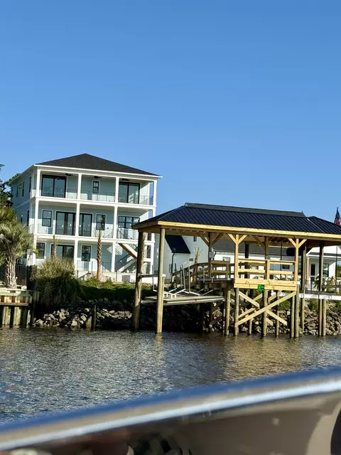 1313 Waterway Dr, North Myrtle Beach, SC 29582