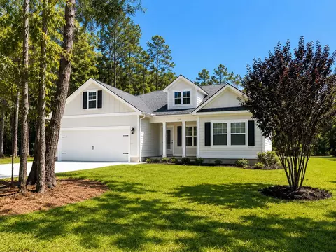 227 Parkview Dr, Pawleys Island, SC 29585
