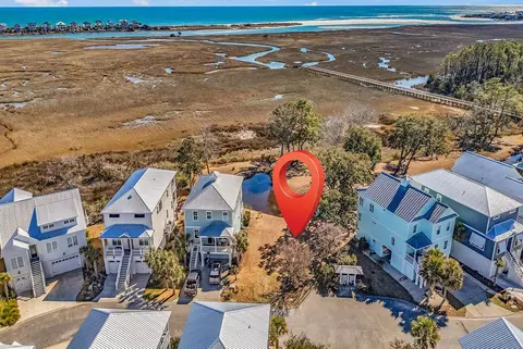 134 Enclave Pl, Pawleys Island, SC 29585