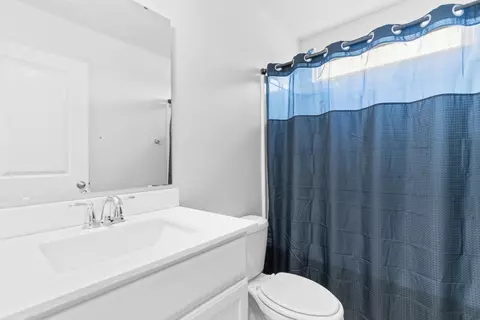 Bath - 152 Ocean Commons Dr, Surfside Beach, SC 29575 photo 2 of 2
