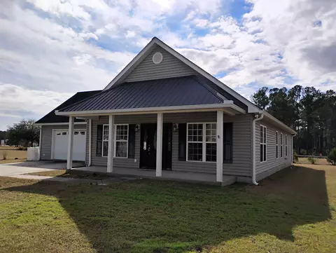 140 Blue Pride Dr, Loris, SC 29569