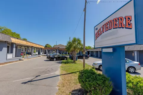 404 14th Ave S, Myrtle Beach, SC 29577